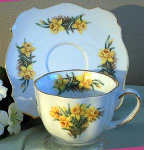 Daffodil Sara Cup & Saucer      