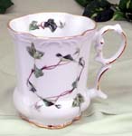 520-149 - Ivy Victorian Mug   