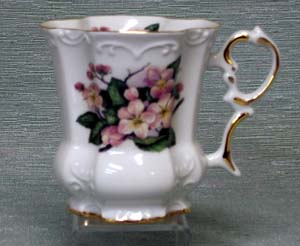 Peach Blossom Victorian Mug 