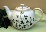 Shamrock 42 oz Teapot        