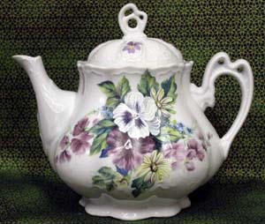 Bouquet of Pansies Ashley Teapot       