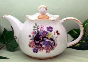 Cats 3C Round Teapot       